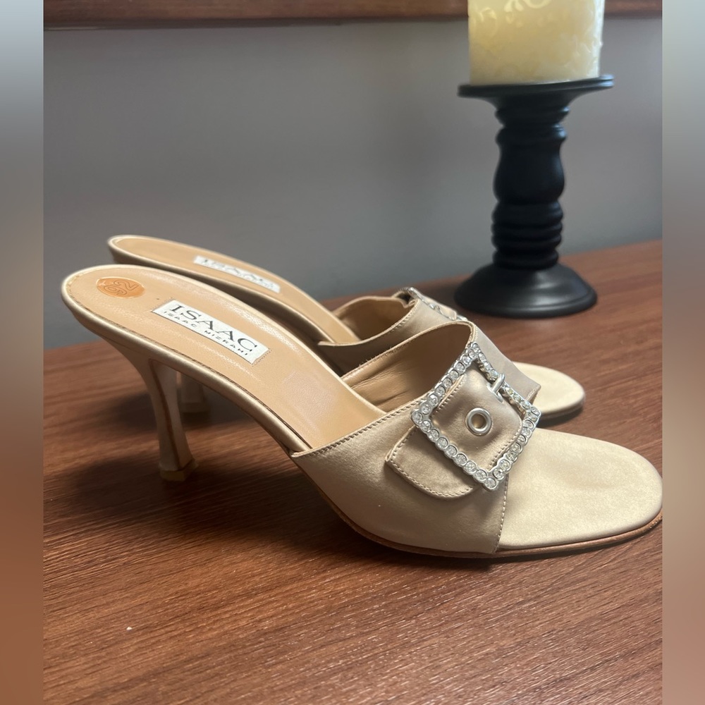 (Fits like 9) VTG Isaac Mizrahi Satin Heels